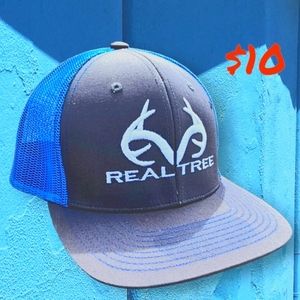 Real tree trucker hat